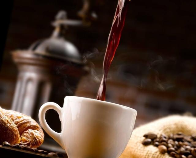 生活科普类问题全解析：从咖啡水温到有机食品，用科学轻松解决日常困惑