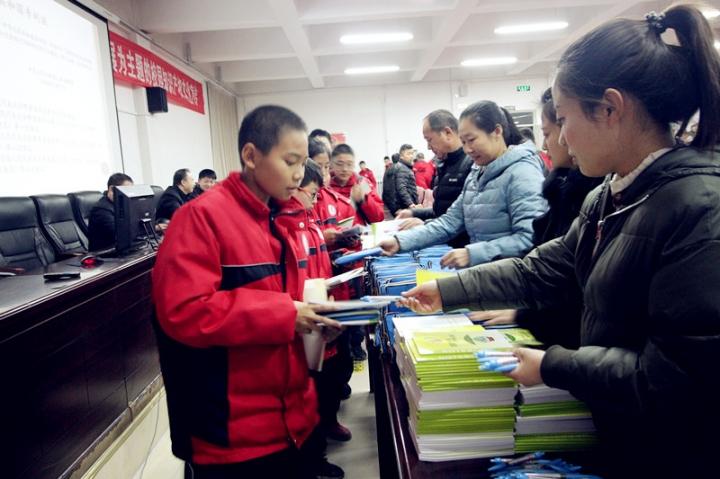 日常生活科普小知识视频教程:轻松掌握生活妙招,让科学变有趣 日常生活科普小知识视频教程:轻松掌握生活妙招,让科学变有趣